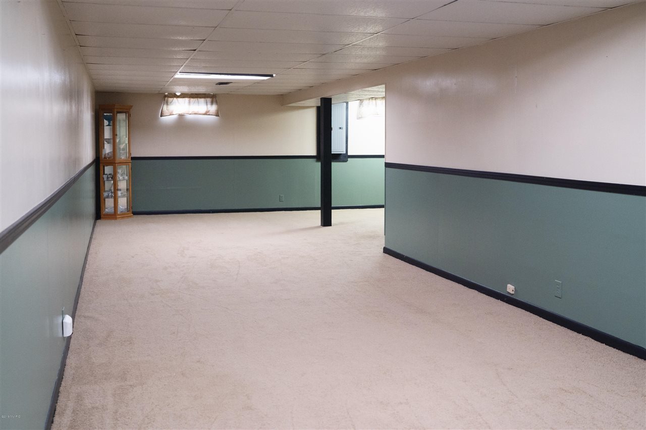 6051 Morgan Road Battle Creek, MI 49017 - Photo 16 of 35