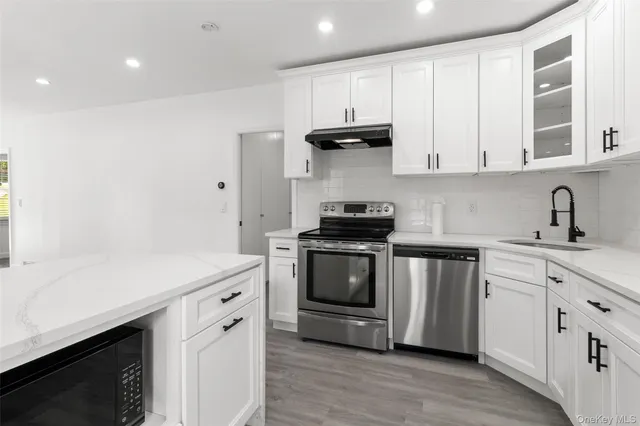 $599,000 | 6 Brookside Drive, Yorktown Heights, NY 10598