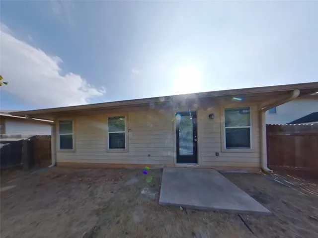 $1,649 | 3106 Wickham Lane, Austin, TX 78725