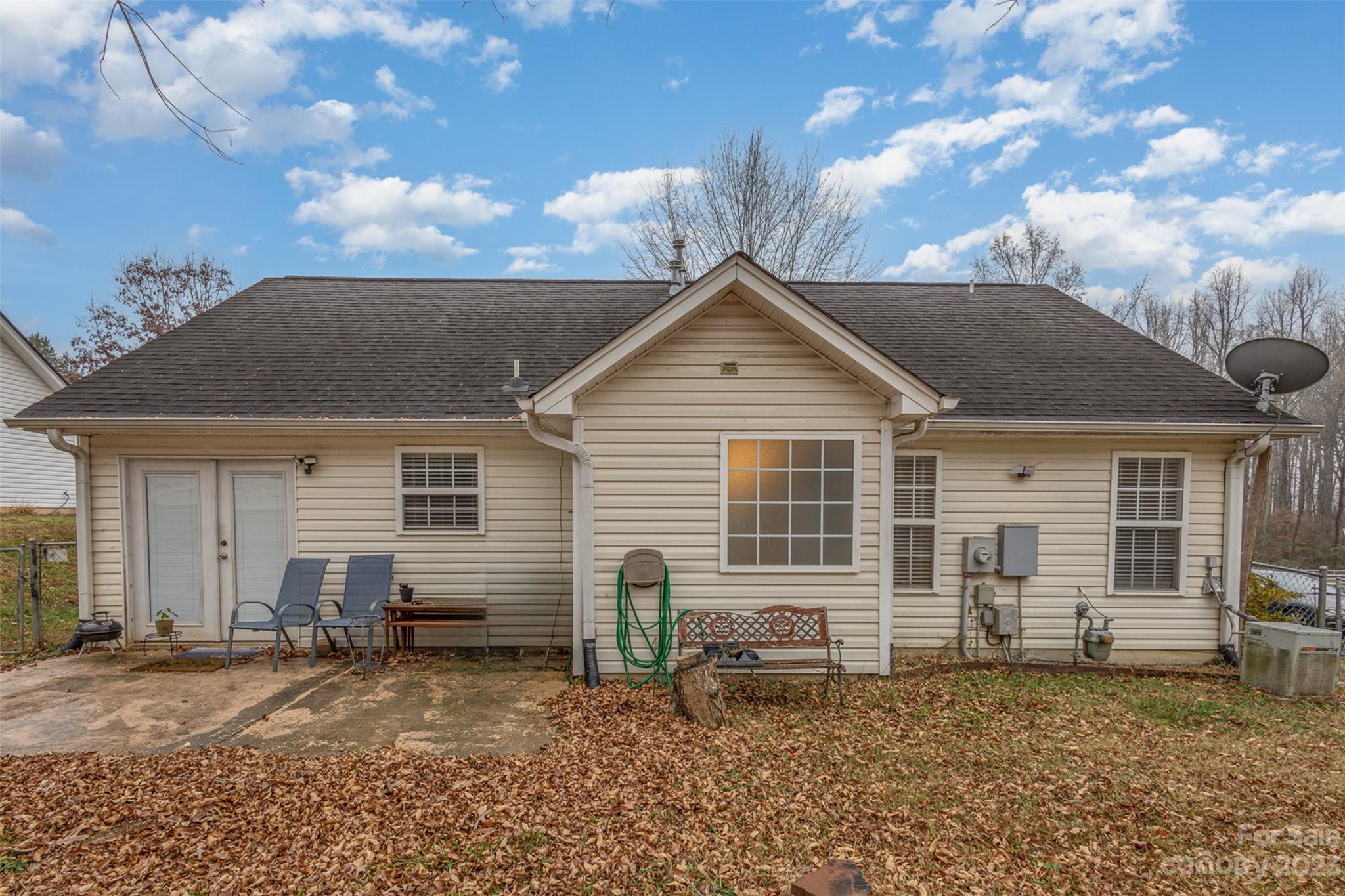 3144 Strong Gastonia, NC 28052 - Photo 4 of 26 a view of a house with backyard