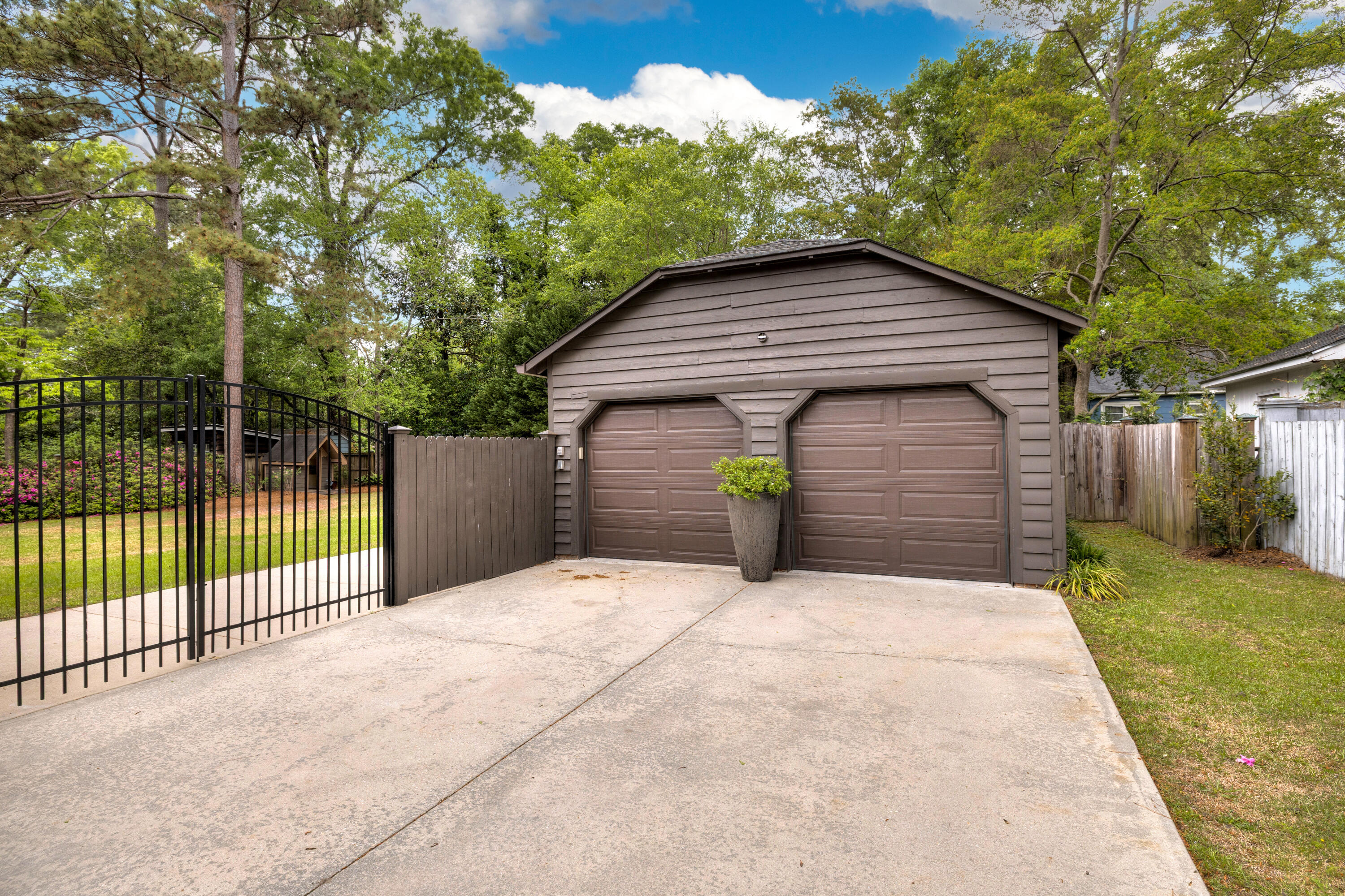 505 West Calhoun Street Sumter, SC 29150 - Photo 57 of 74 Large Detached 2 car garage with smooth operating electric doors