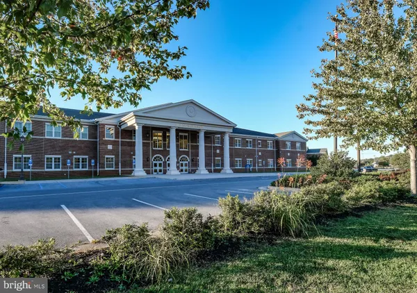 $299,999 | 460 Cherrydale Avenue, Front Royal, VA 22630