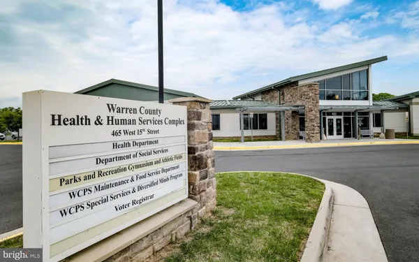 $299,999 | 460 Cherrydale Avenue, Front Royal, VA 22630