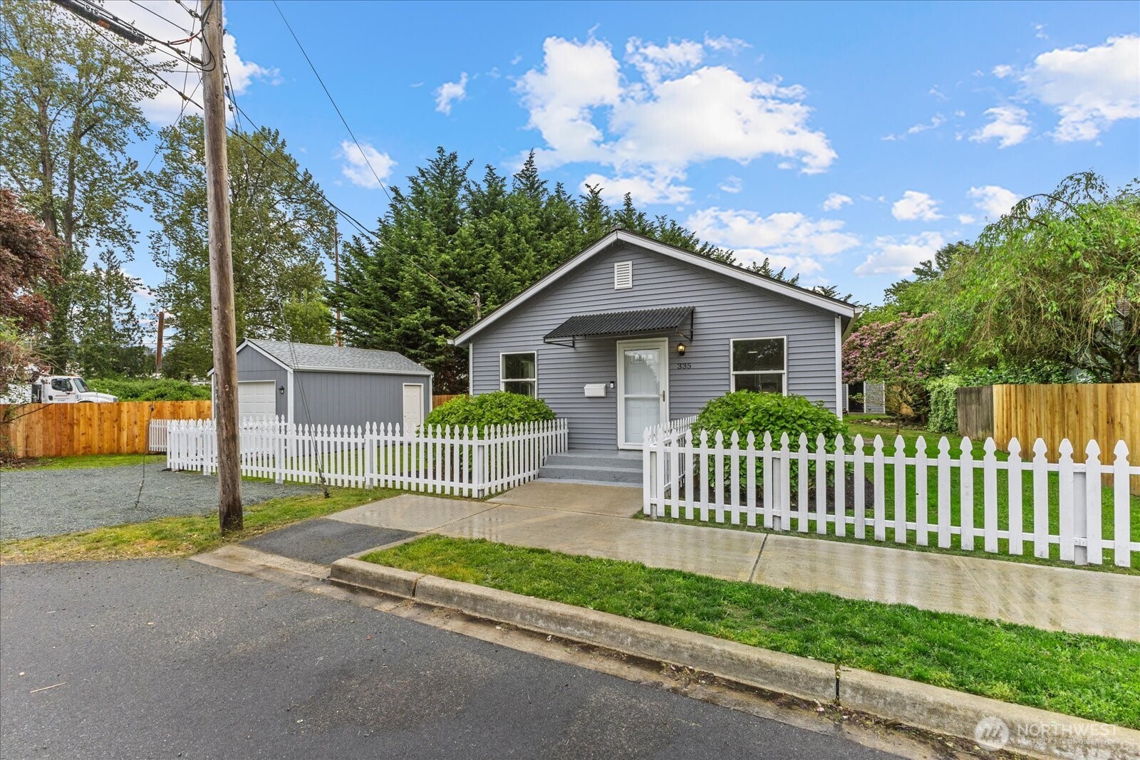 335 North Madison Street Monroe, WA 98272 - Photo 3 of 24