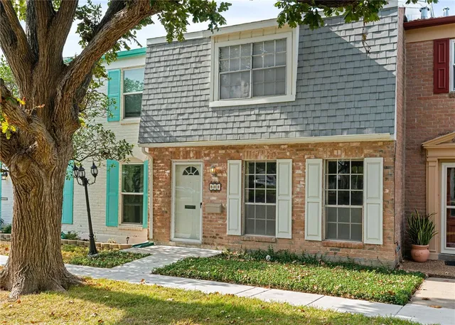 $165,000 | 41 Townhouse Lane, Corpus Christi, TX 78412