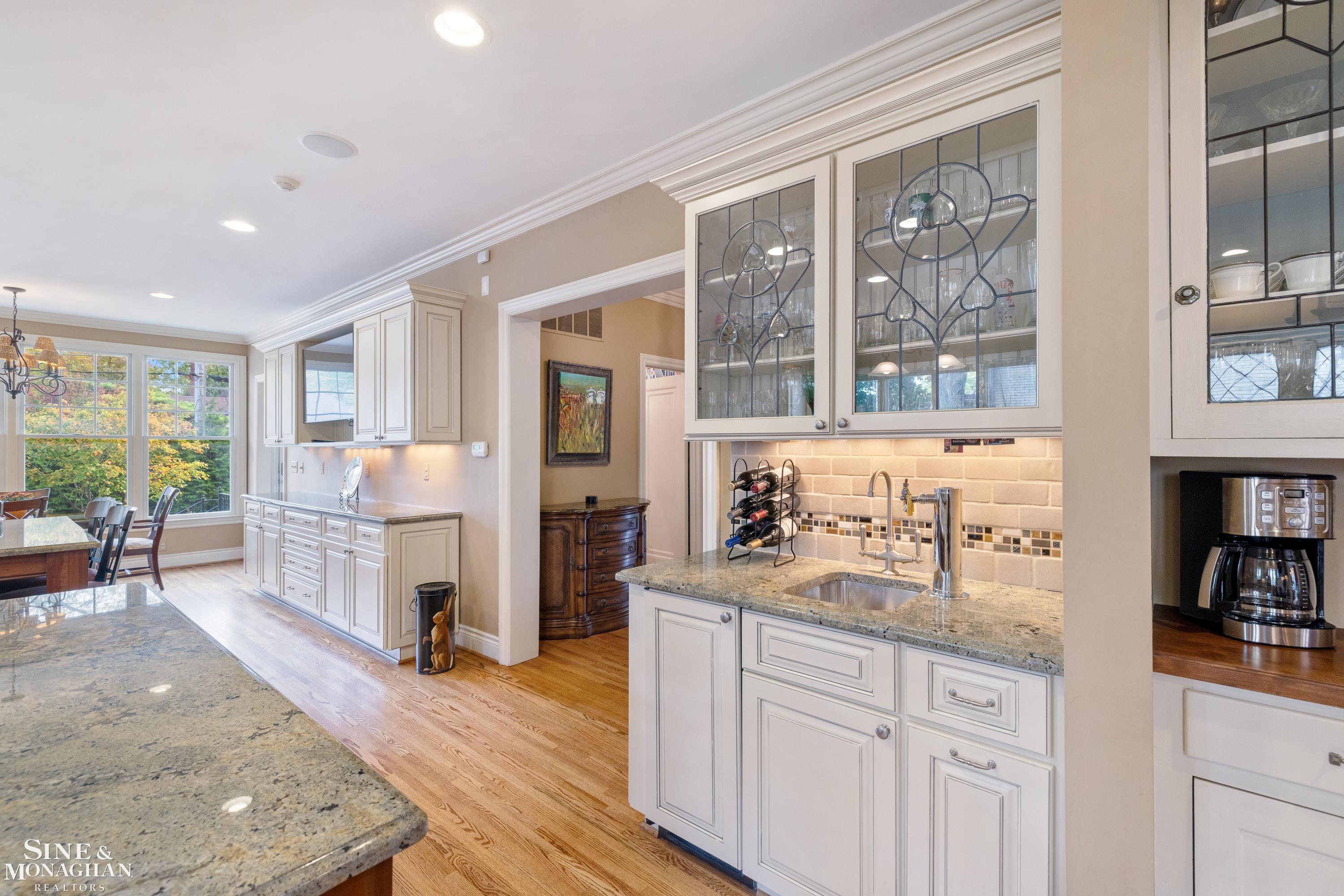 1148 Devonshire Road Grosse Pointe Park, MI 48230 - Photo 42 of 89