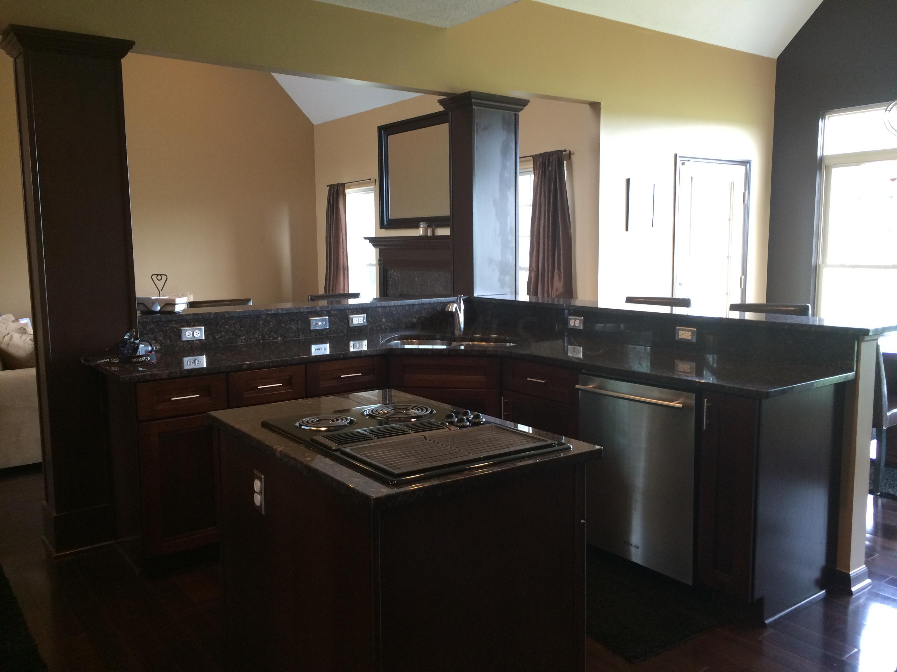 3962 Watkins Road Southwest Pataskala, OH 43062 - Photo 8 of 28
