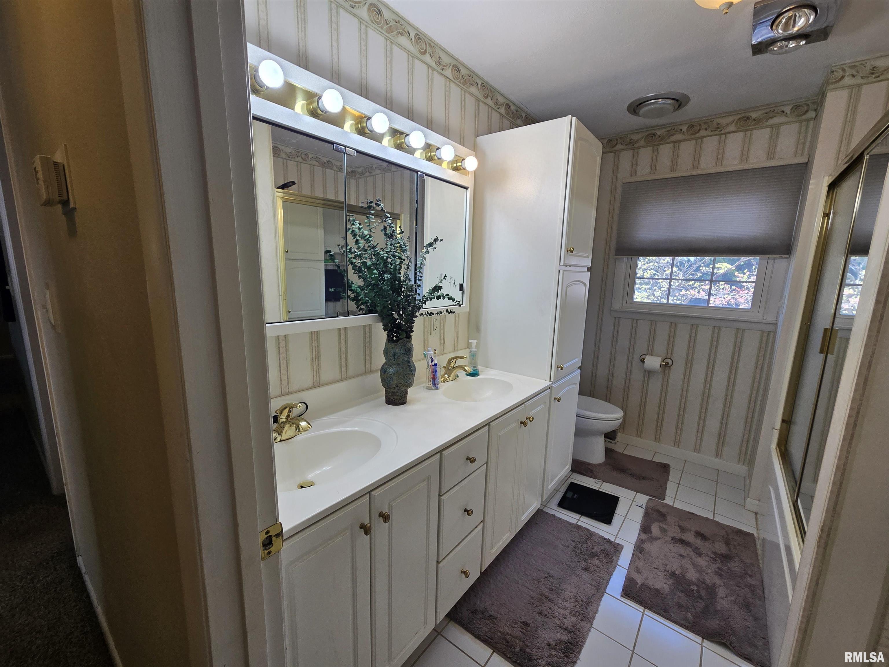 7 Circle Drive Mount Vernon, IL 62864 - Photo 34 of 62