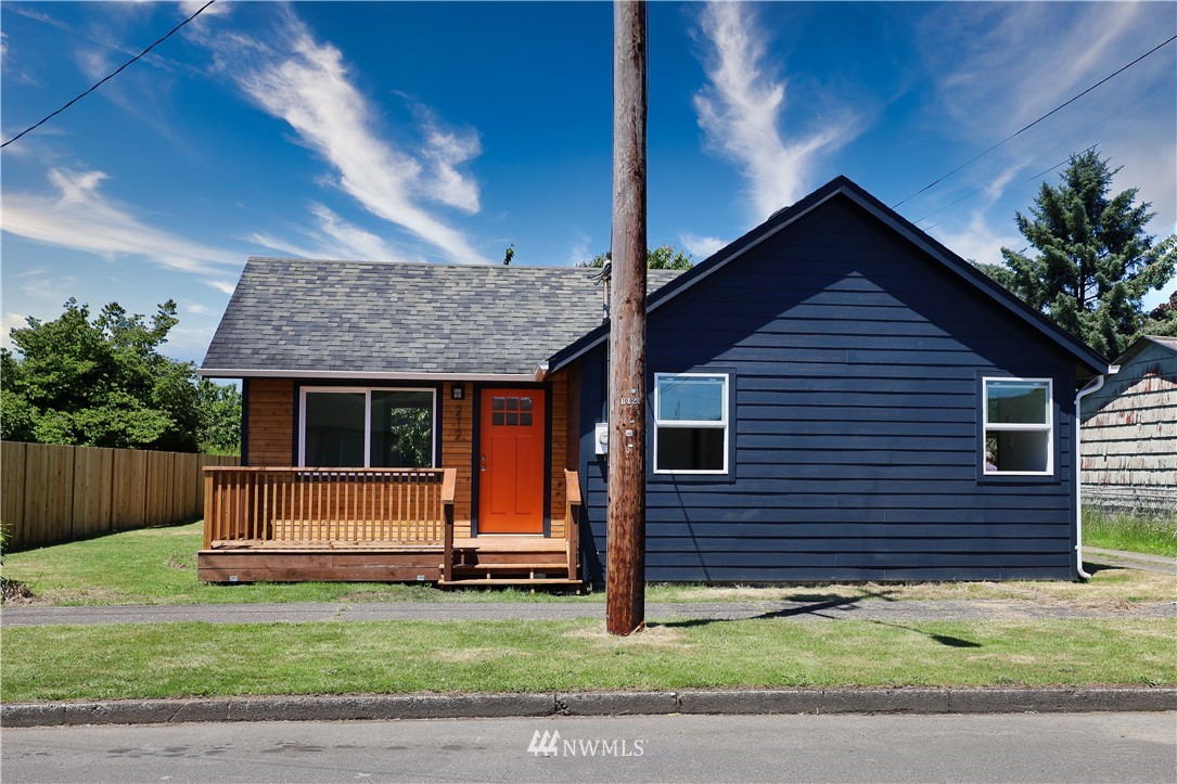 212 F Street Cosmopolis, WA 98537 - Photo 3 of 25 Gallery Image 3