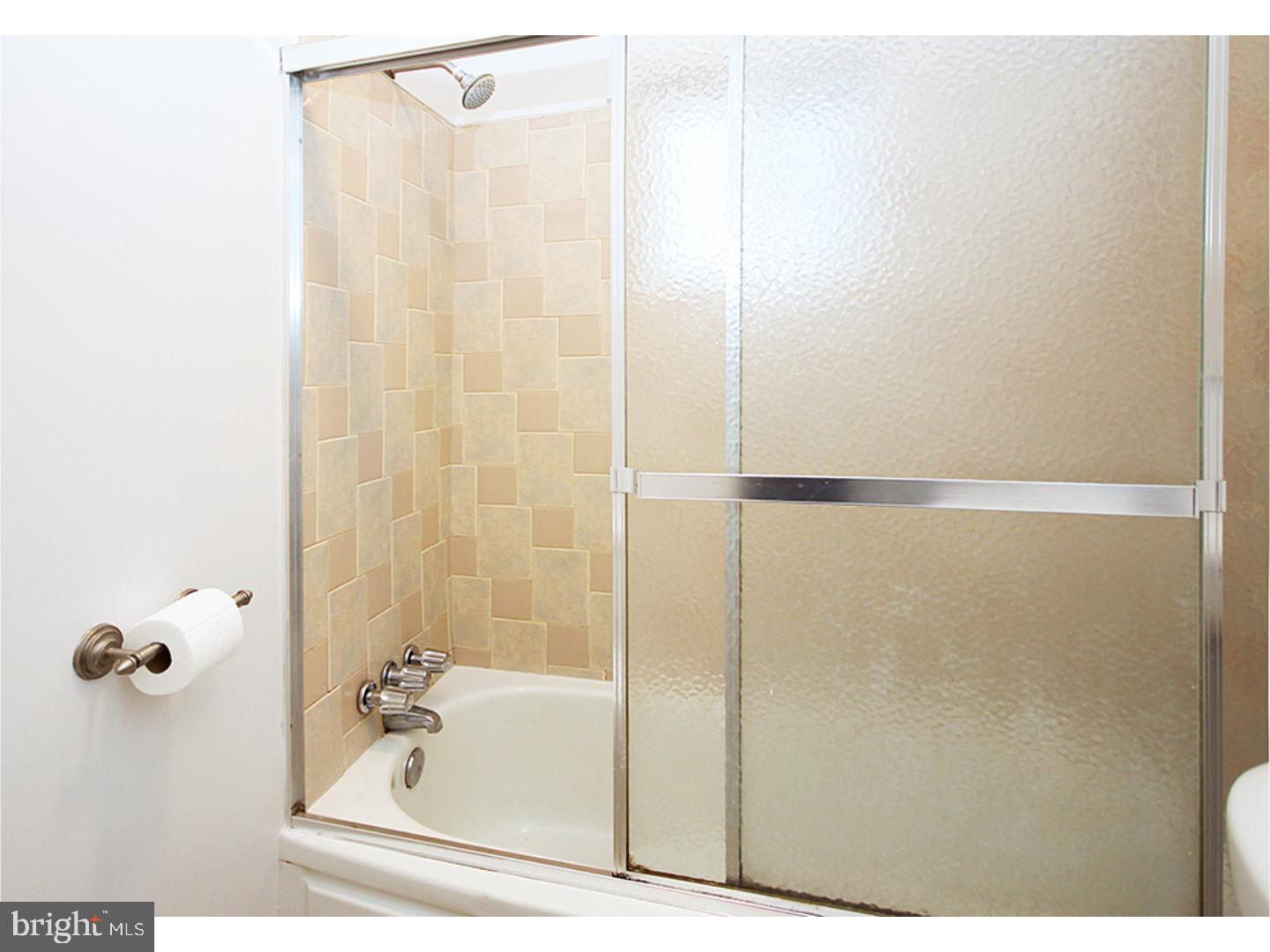 1036 Almonesson Road Deptford, NJ 08093 - Photo 18 of 22