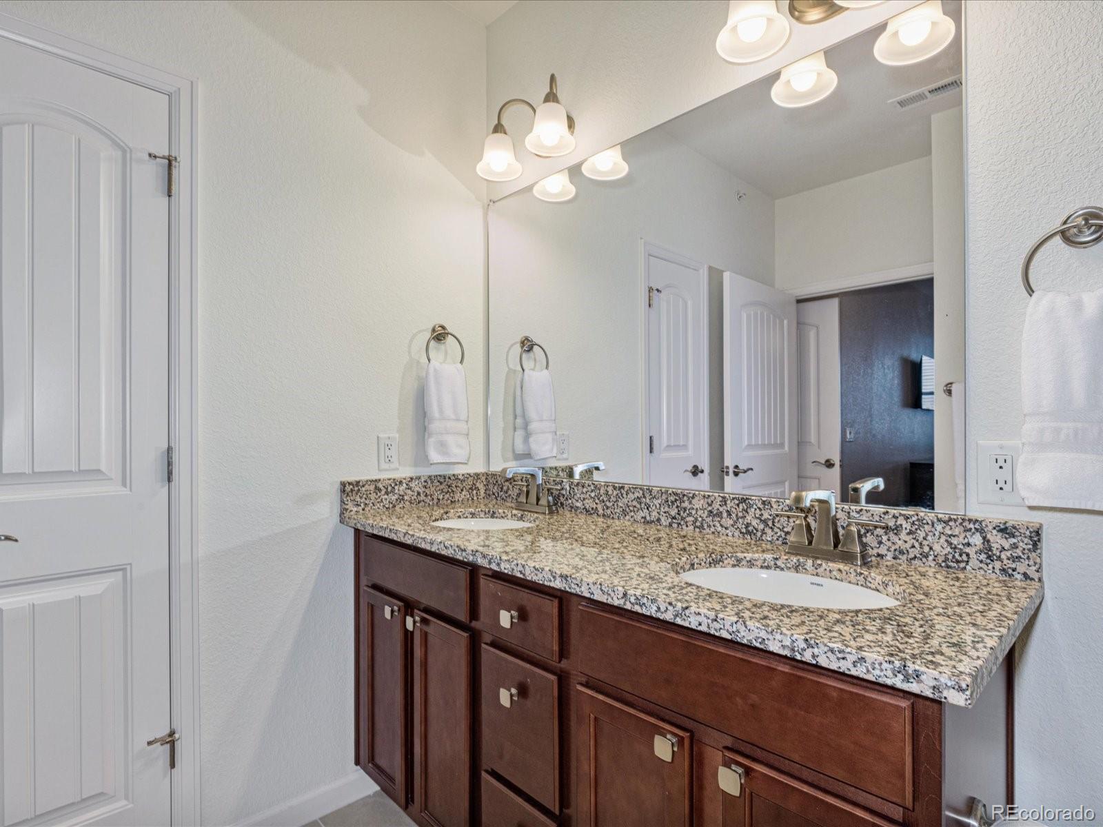 4500 Copeland Circle, Unit 201 Highlands Ranch, CO 80126 - Photo 13 of 20