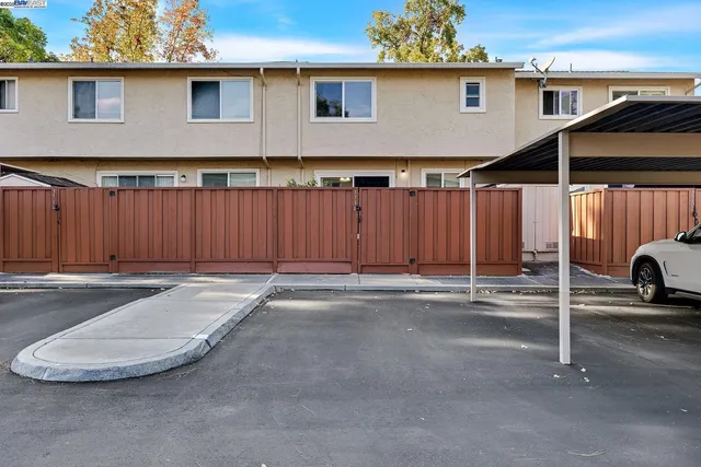 $700,000 | 3734 Carrigan Common, Livermore, CA 94550