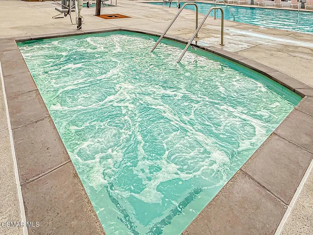 $949,900 | 335 Fraser, Camarillo, CA 93010