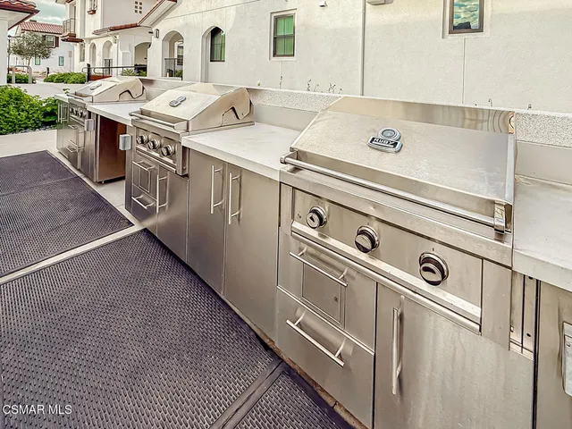 $949,900 | 335 Fraser, Camarillo, CA 93010