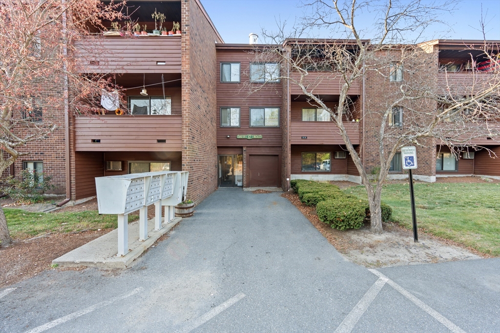 17 Davis Road, Unit B3 Acton, MA 01720 - Photo 1 of 19 Gallery Image 1