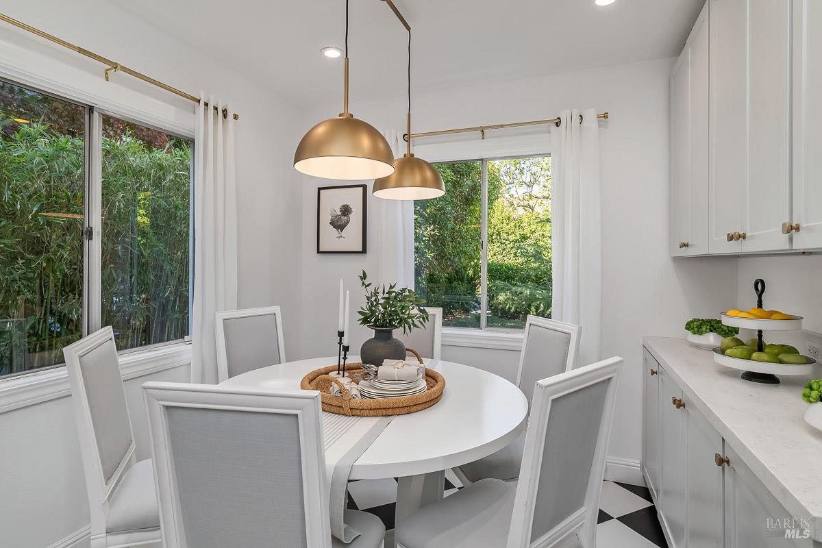 7 Rutherford Avenue San Anselmo, CA 94960 - Photo 10 of 35 Gallery Image 10