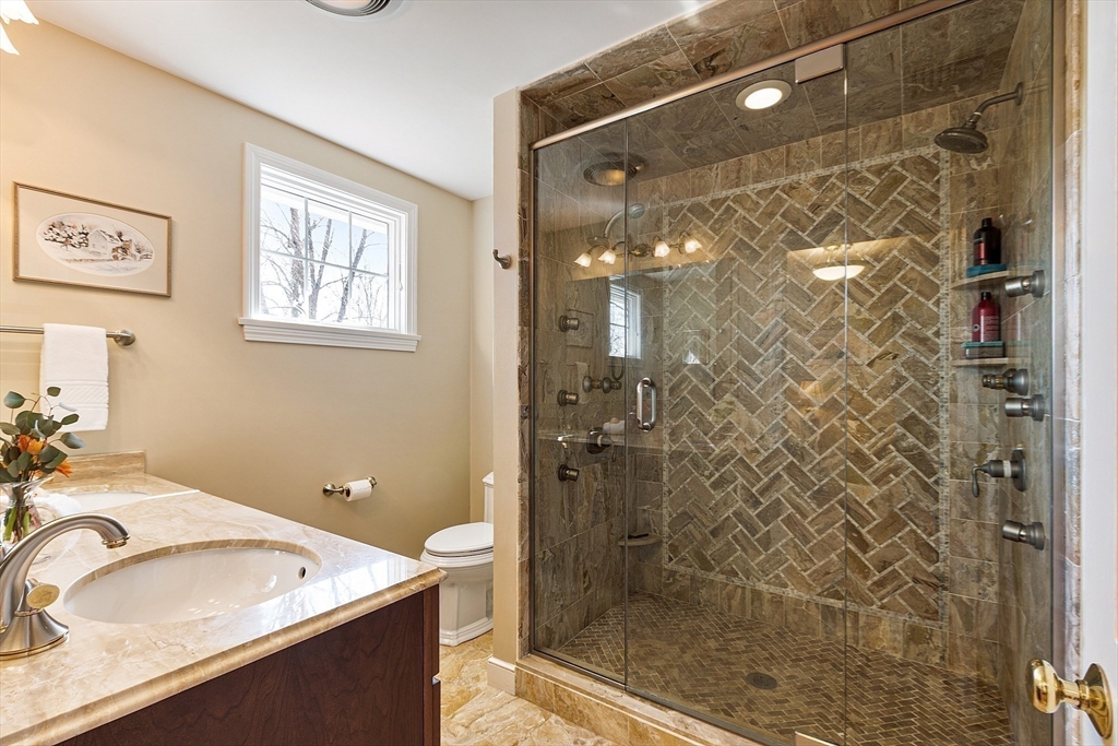 8 Farmland Circle Andover, MA 01810 - Photo 26 of 42