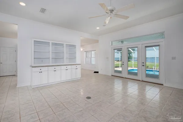 $880,000 | 5450 North Shore Road, Pensacola, FL 32507