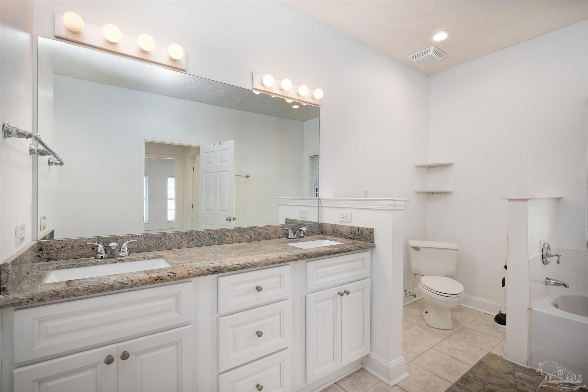 5450 North Shore Road Pensacola, FL 32507 - Photo 36 of 63