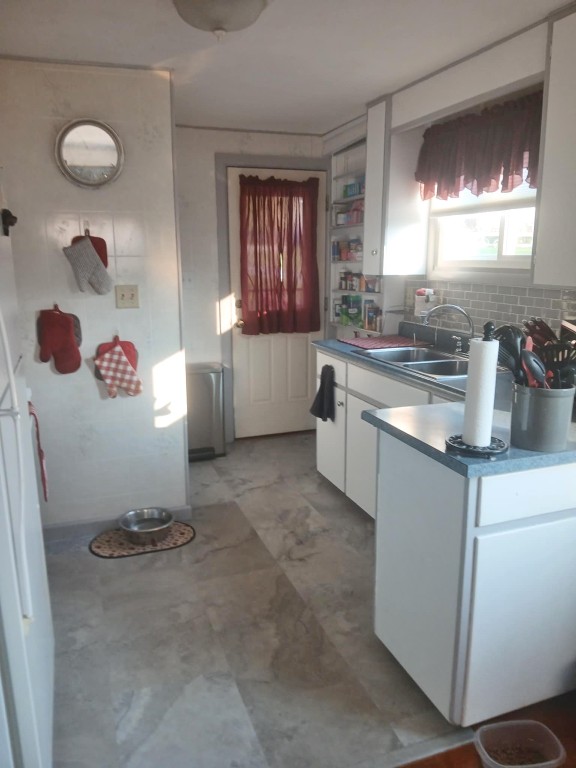 21 Anderson Road Whitney Point, NY 13862 - Photo 8 of 23 Gallery Image 8