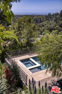 $9,980,000 | 901 Kenter Way, Los Angeles, CA 90049