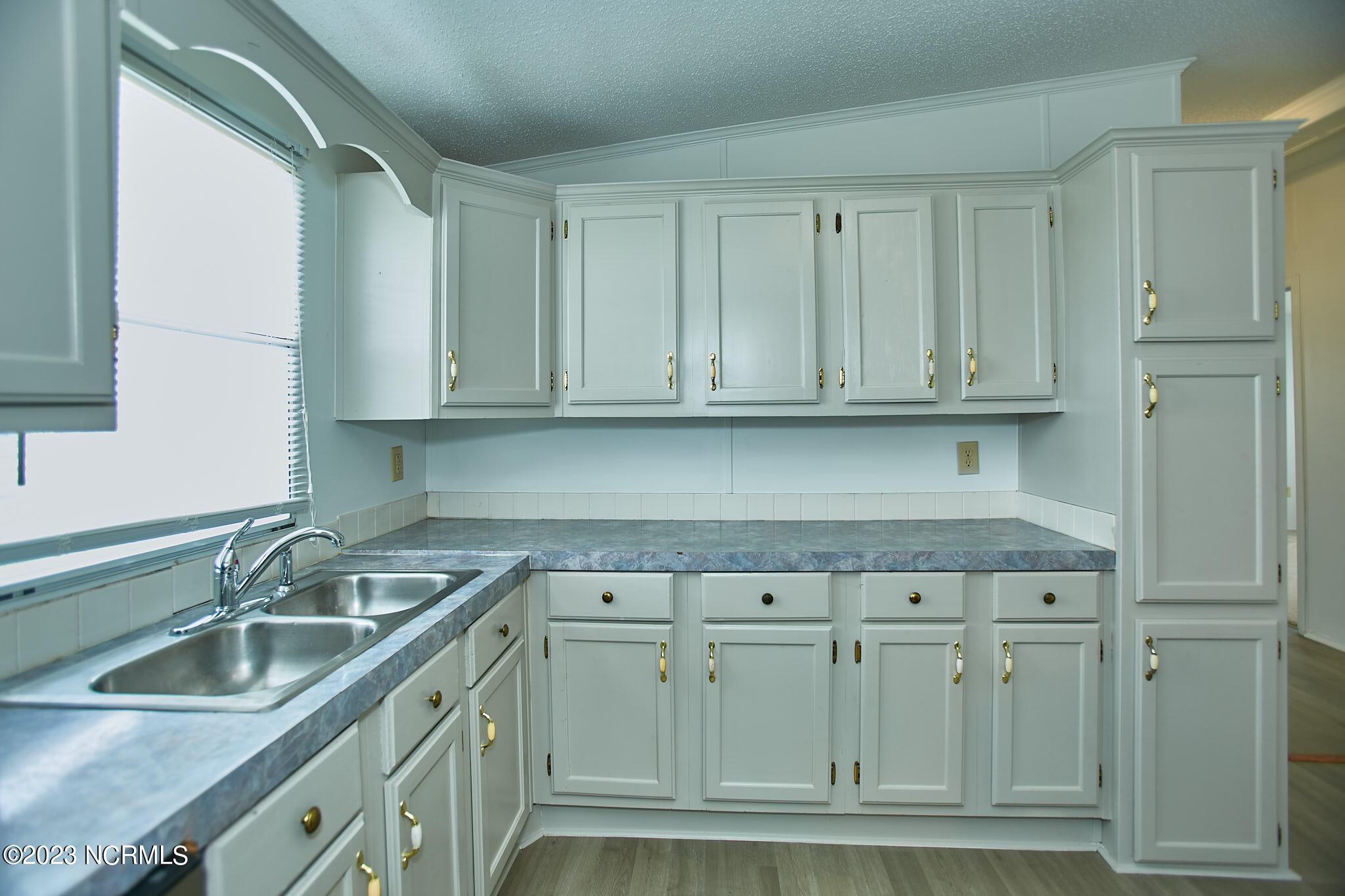 8609 Ransom Lane Kenly, NC 27542 - Photo 13 of 22 8609 Ransom Ln - kitchen4