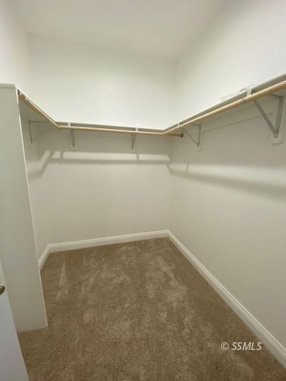 1049 Ocean Avenue Ridgecrest, CA 93555 - Photo 11 of 19 a view of an empty room