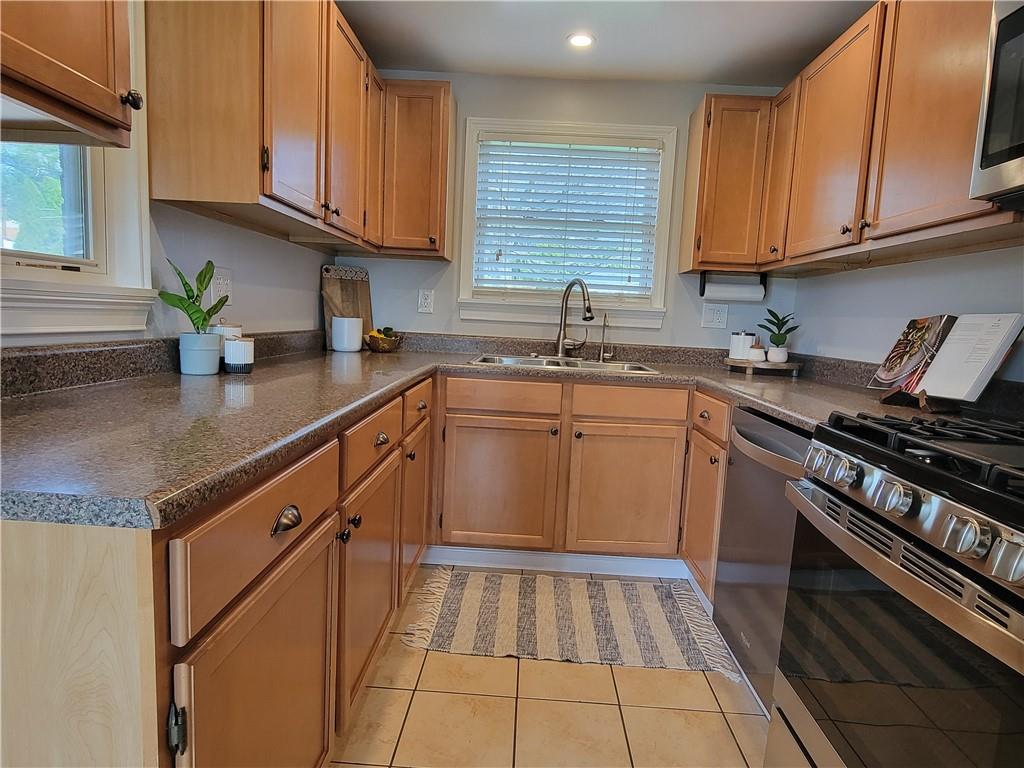 2005 Borland Road Pittsburgh, PA 15243 - Photo 13 of 42