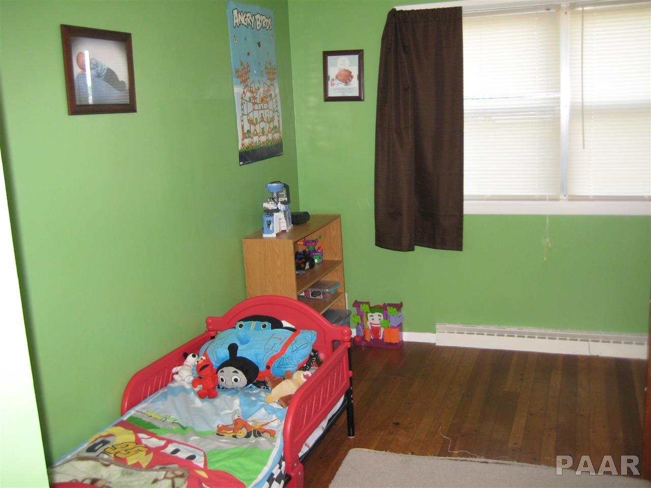 1002 South Main Street Washington, IL 61571 - Photo 16 of 19 Gallery Image 16