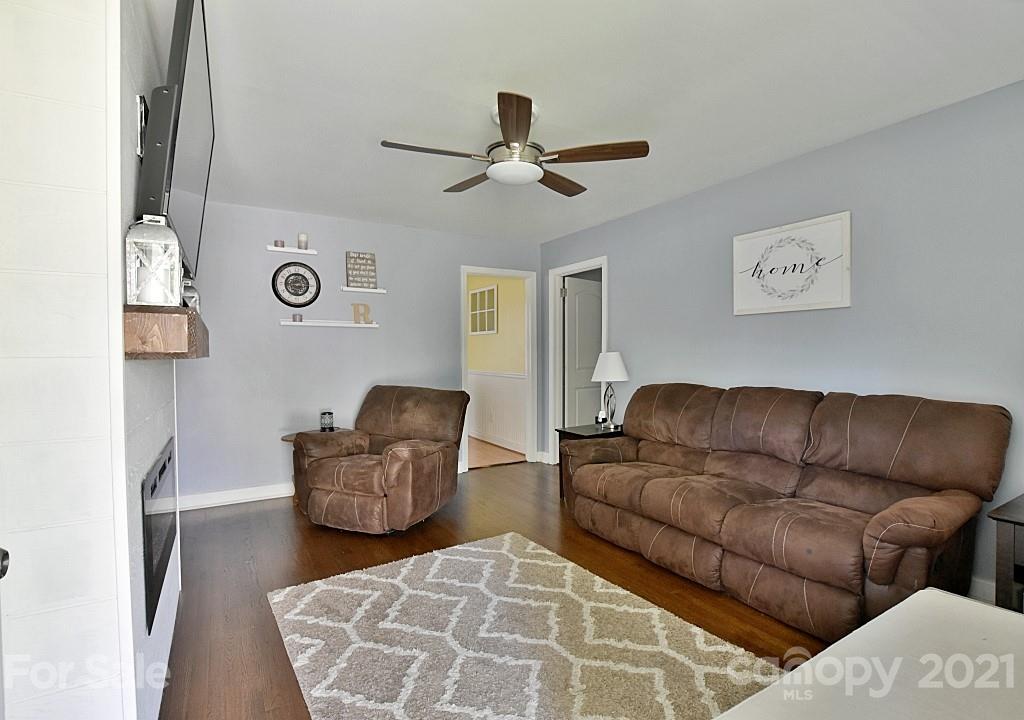 150 Walnut Street Chester, SC 29706 - Photo 3 of 29 Gallery Image 3