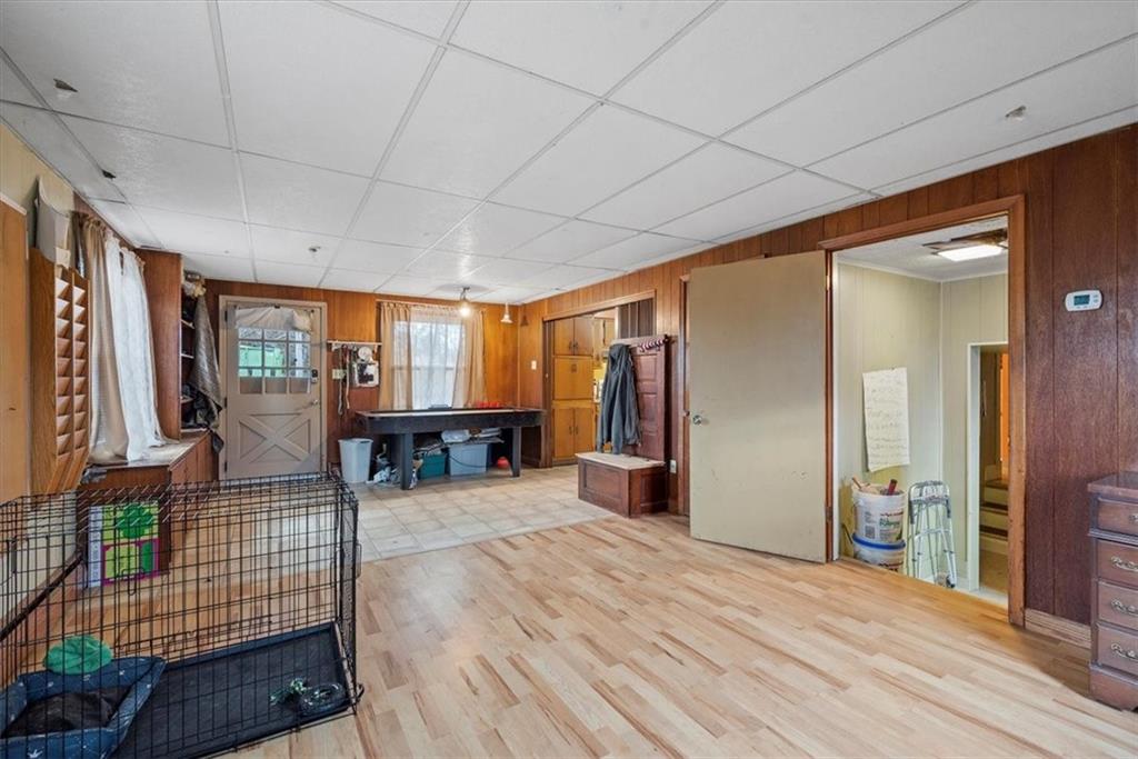 435 Dutch Ridge Road Beaver, PA 15009 - Photo 17 of 38 a living room with furniture