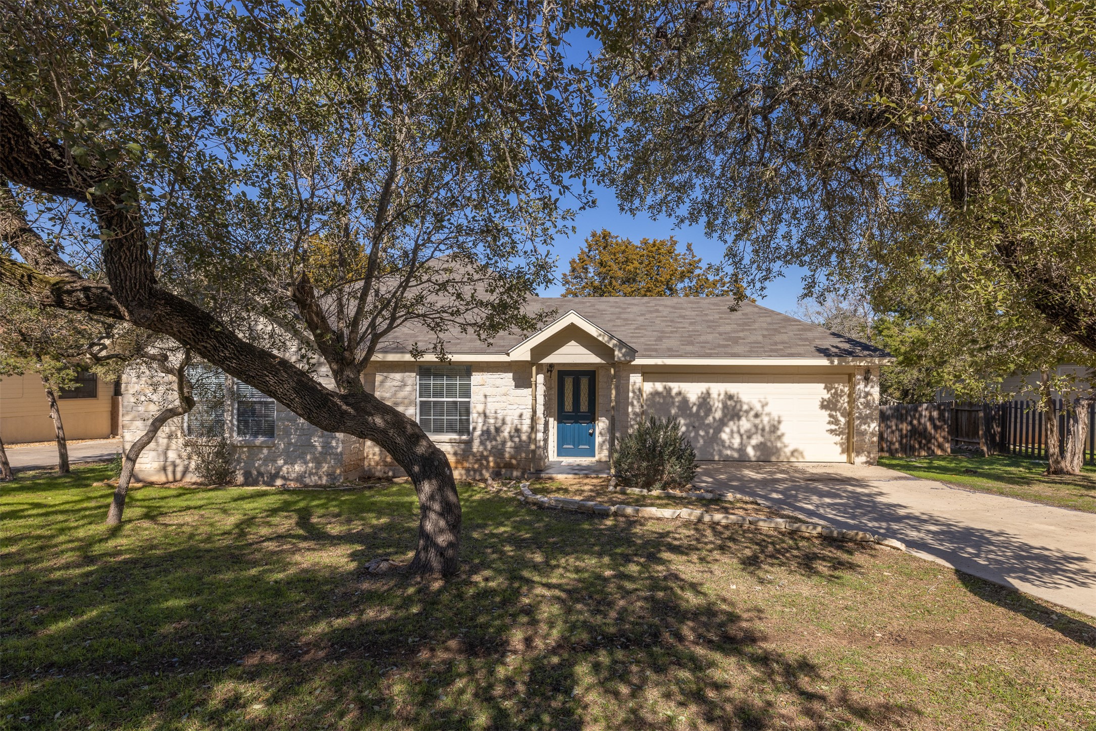 85 Ridgewood Circle Wimberley, TX 78676 - Photo 1 of 14