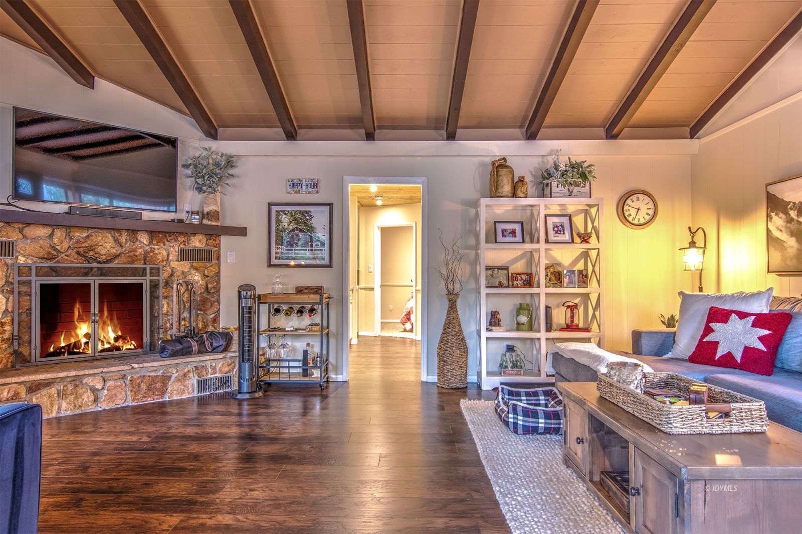 25005 Rim Rock Road Idyllwild, CA 92549 - Photo 10 of 48 Untitled
