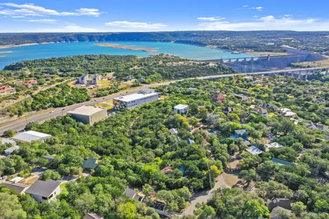 $266,000 | 4000 Highland Drive, Austin, TX 78734