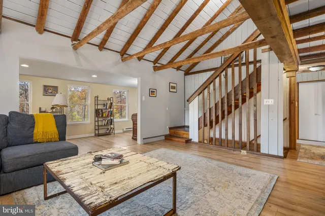 $615,000 | 10 Woods Road, Elverson, PA 19520