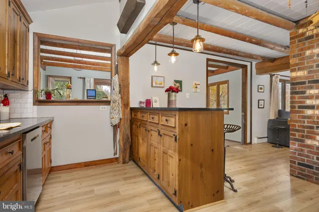 $615,000 | 10 Woods Road, Elverson, PA 19520