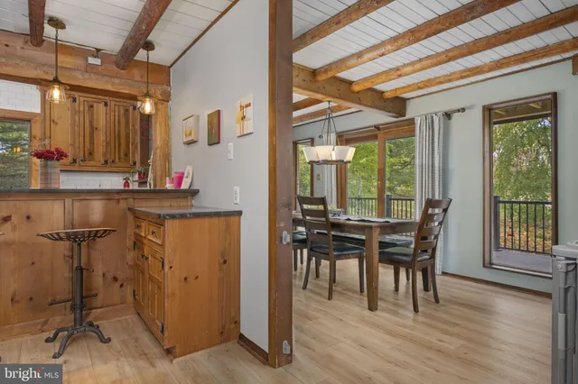 $615,000 | 10 Woods Road, Elverson, PA 19520