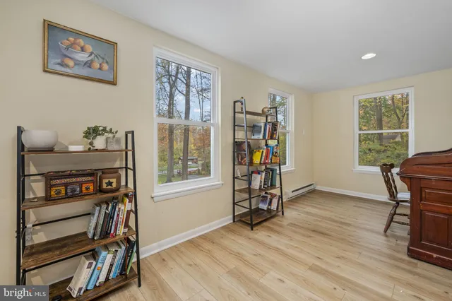 $615,000 | 10 Woods Road, Elverson, PA 19520