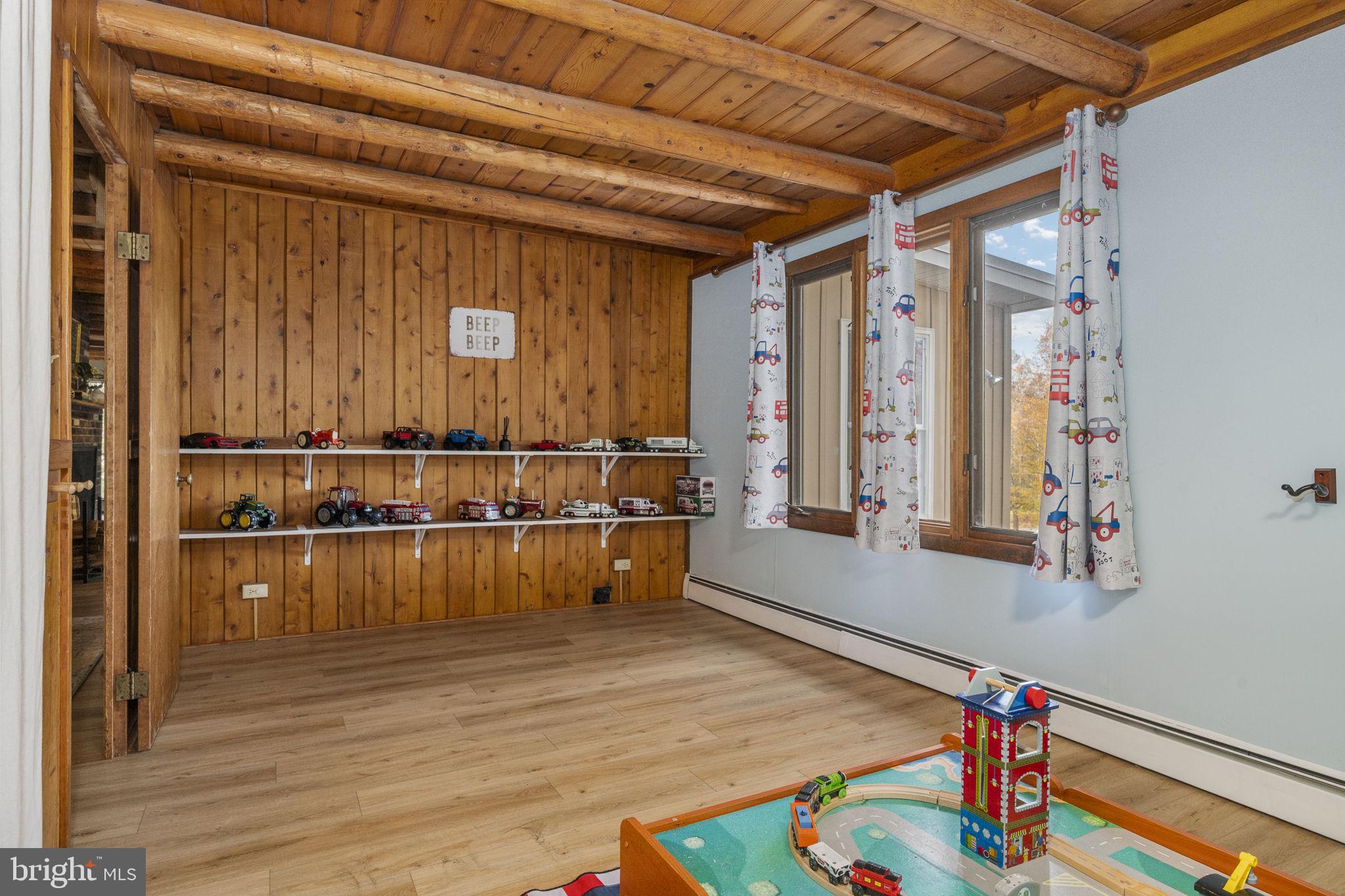 10 Woods Road Elverson, PA 19520 - Photo 37 of 49 a room with wooden floor