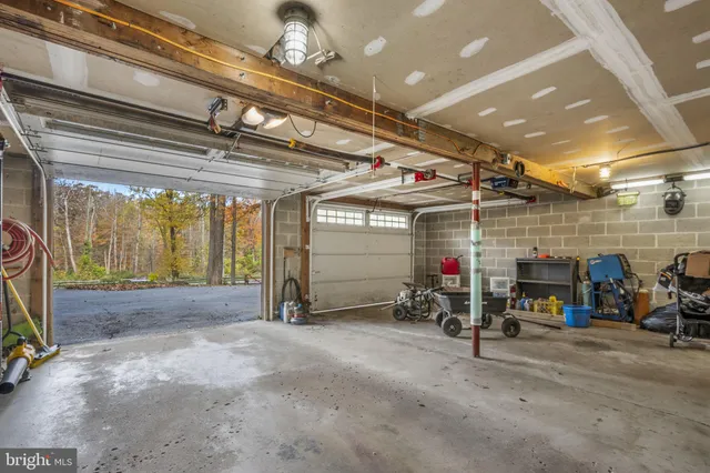 $615,000 | 10 Woods Road, Elverson, PA 19520