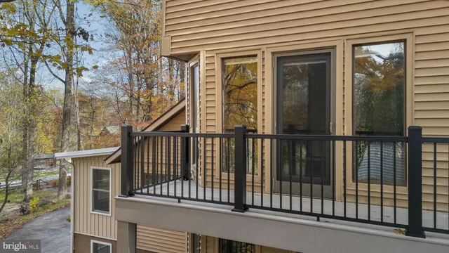 $615,000 | 10 Woods Road, Elverson, PA 19520