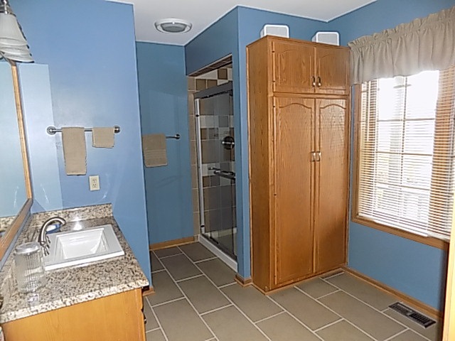 109 Lake Court Decatur, IN 46733 - Photo 20 of 36