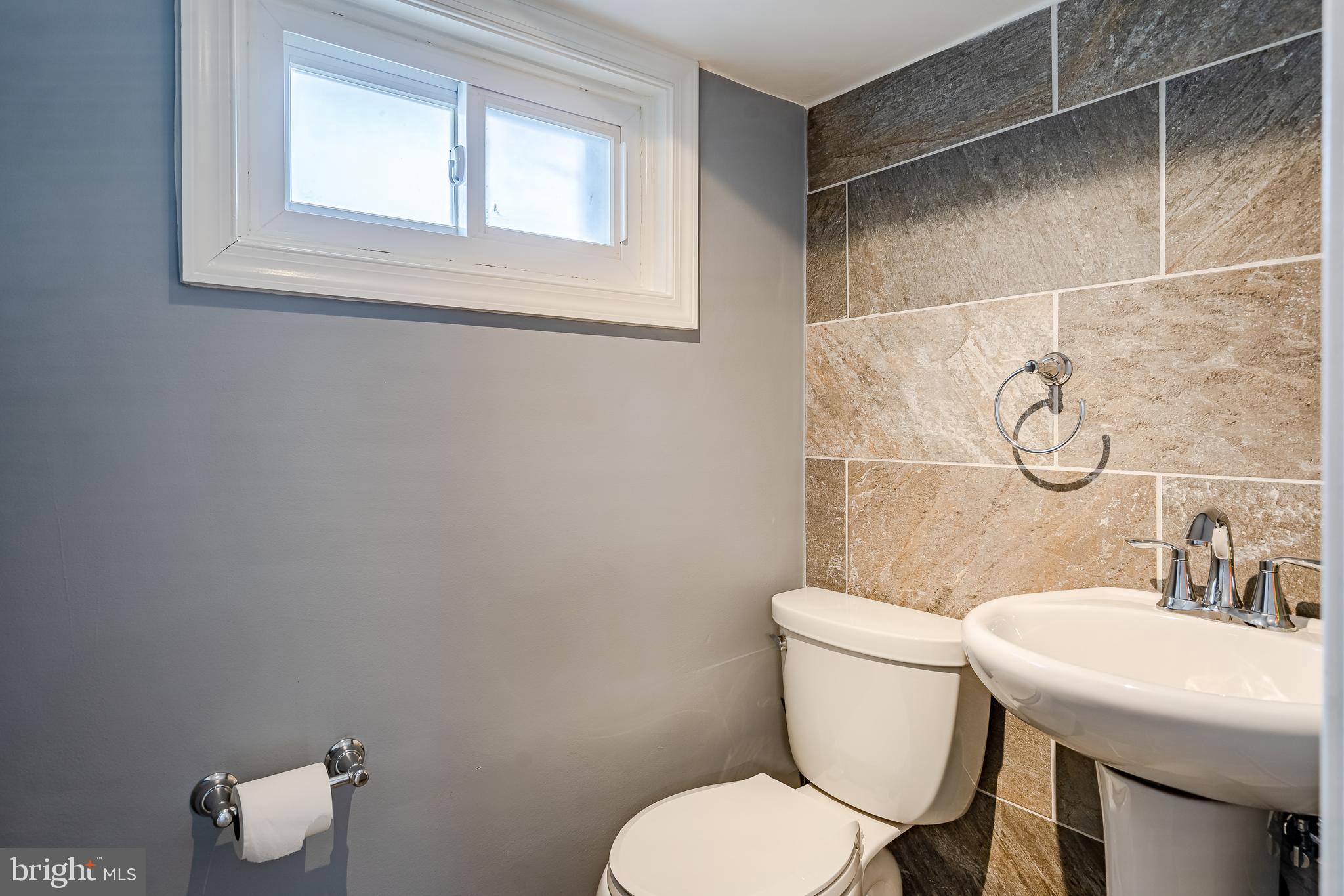 700 Cambridge Road Brookhaven, PA 19015 - Photo 28 of 42 Lower Level Powder Room