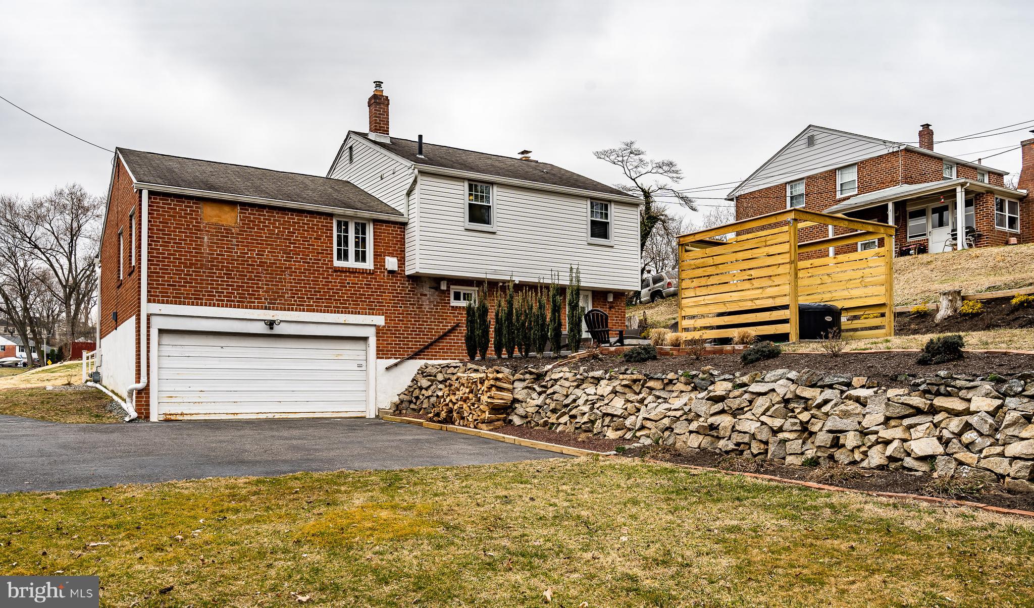 700 Cambridge Road Brookhaven, PA 19015 - Photo 32 of 42 Rear