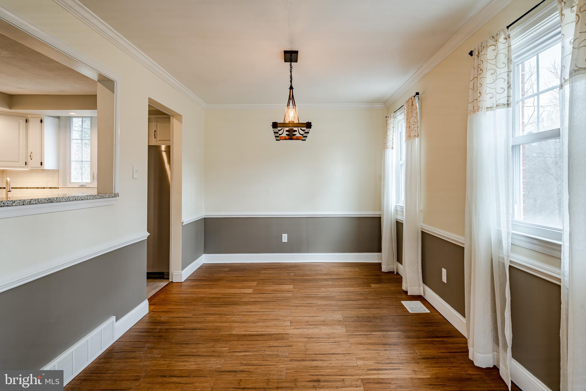 700 Cambridge Road Brookhaven, PA 19015 - Photo 8 of 42 Dining Room