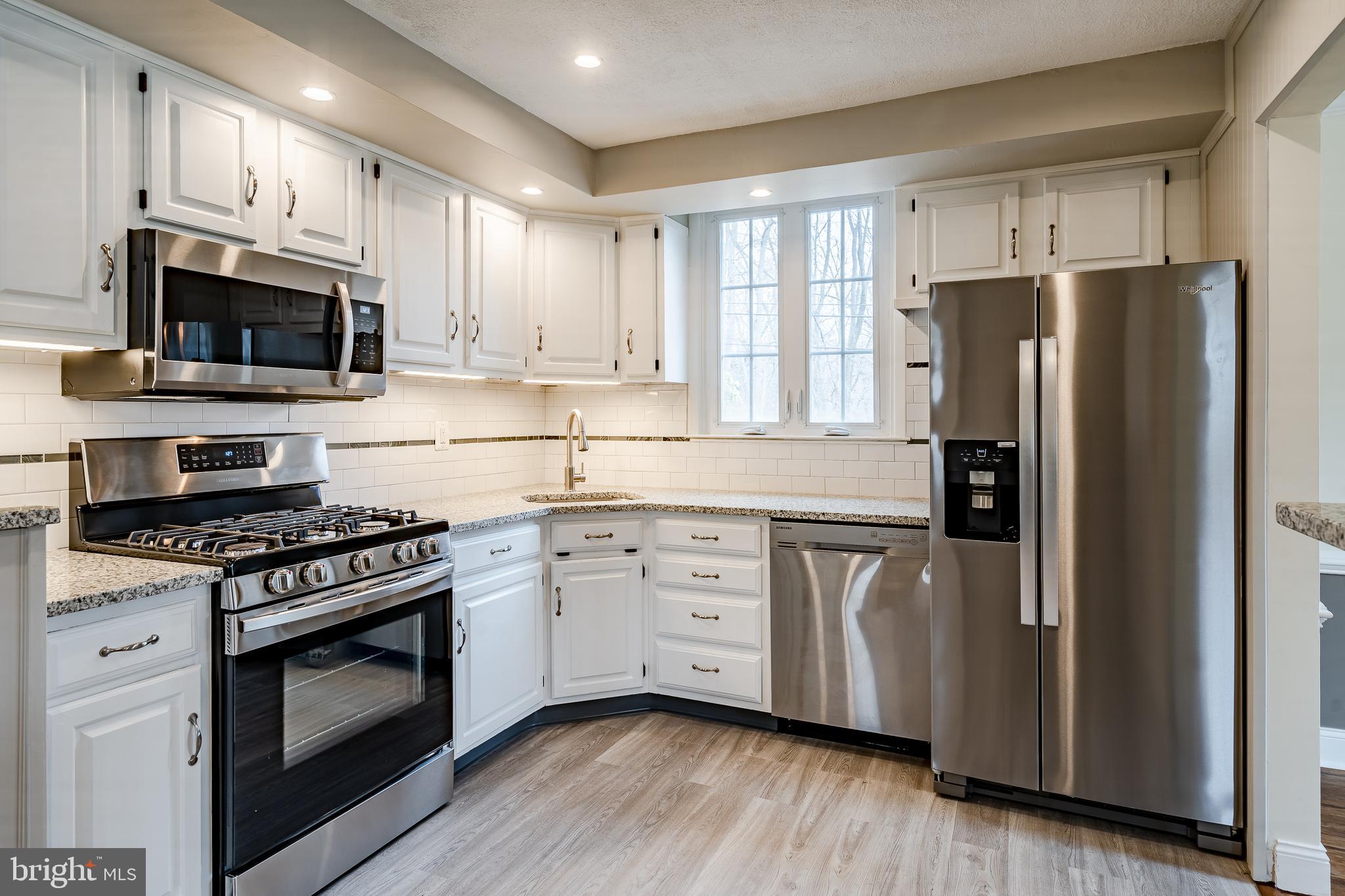 700 Cambridge Road Brookhaven, PA 19015 - Photo 10 of 42 Kitchen
