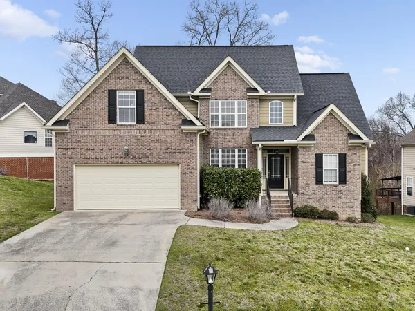 $425,900 | 5850 Caney Ridge Circle, Ooltewah, TN 37363