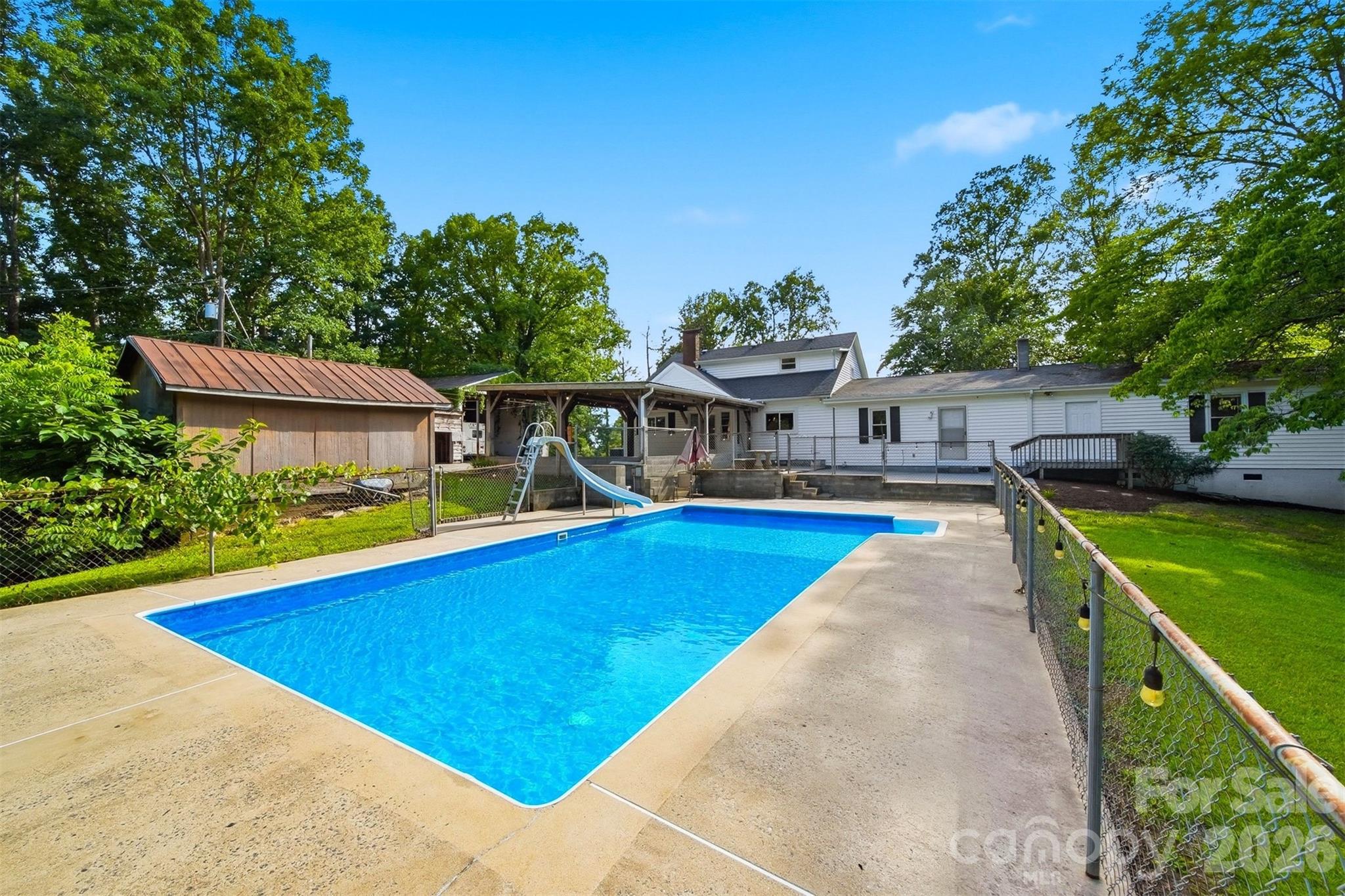 255 Wildwood Road Lenoir, NC 28645 - Photo 28 of 36