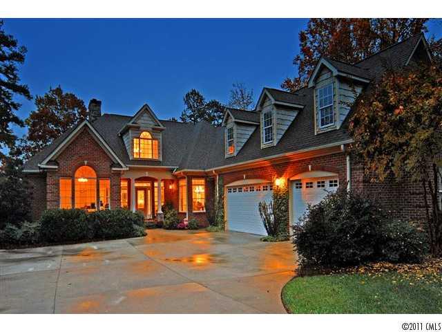 8150 Mallard Road Denver, NC 28037 - Photo 1 of 16 Gallery Image 1