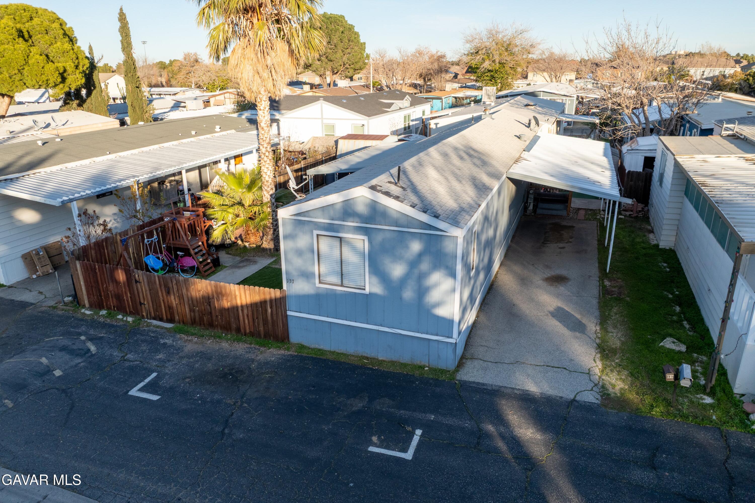 5711 Columbia Way Lancaster, CA 93536 - Photo 14 of 21 a view of outdoor space and yard